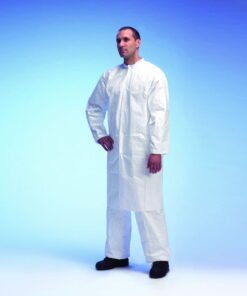 DuPont Lab Coat Tyvek 500, Size M, Model TY PL30 S WH 09, 2 Pockets, White, PE-Spunbond Nonwoven, with Zipper, Pack of 50