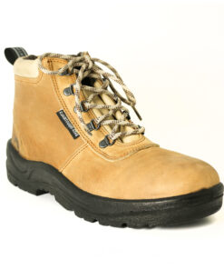 Bata Boots Roving Nomad Oatmeal Size 11