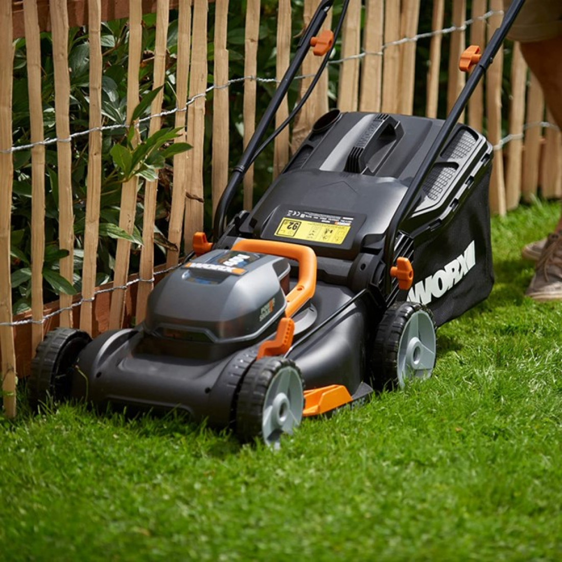 Worx Lawn Mower & Weed Eater Combo 20V/40V | Kit - Image 10