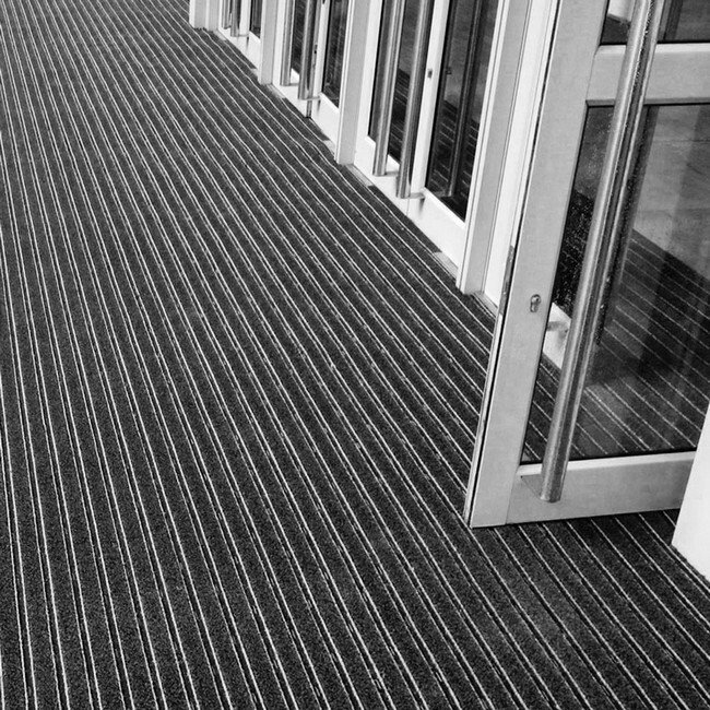 Outdoor Entrance Mat - Super Scraper - 200 x 1.3 cm - per Linear Metre - Black - PMS010001C